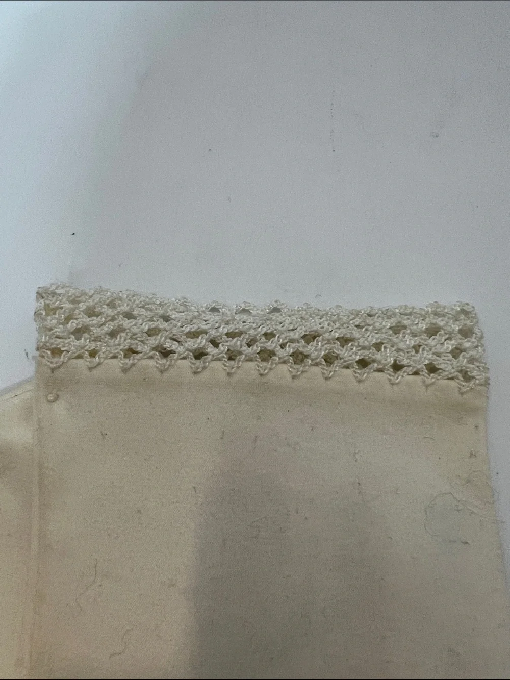 Vintage Crescendo White Dress Gloves Lace Trim Wonder Fabric Size 7½ Mid-Century